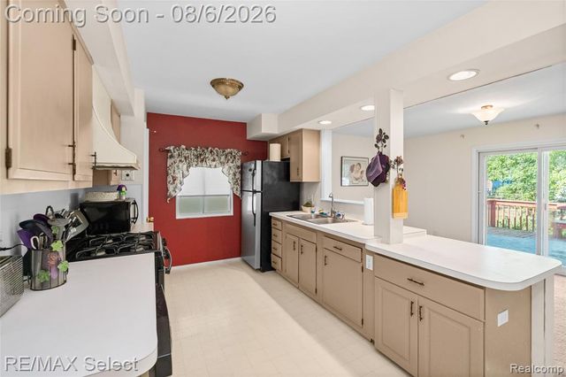 4367 Ashlawn Drive, Flint, MI 48507