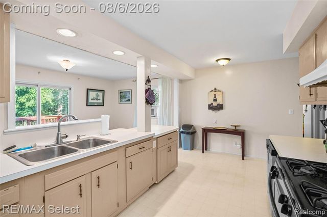 4367 Ashlawn Drive, Flint, MI 48507