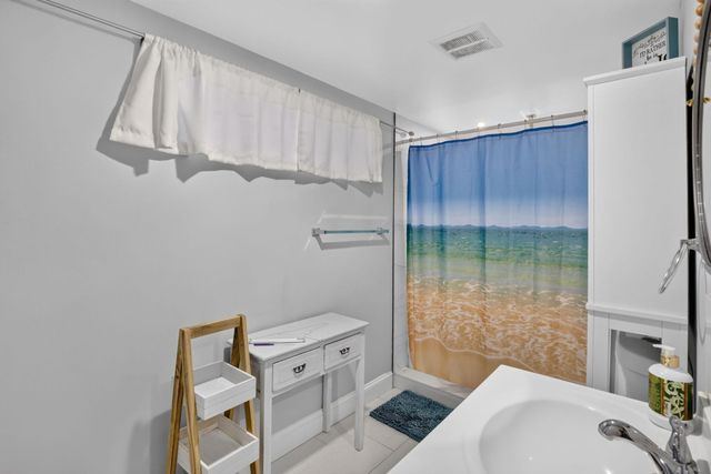 2040 Polk Street, Hollywood, FL 33020