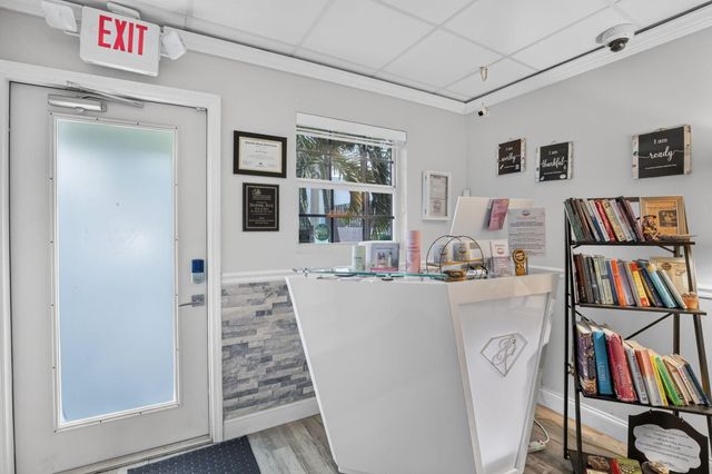 2040 Polk Street, Hollywood, FL 33020