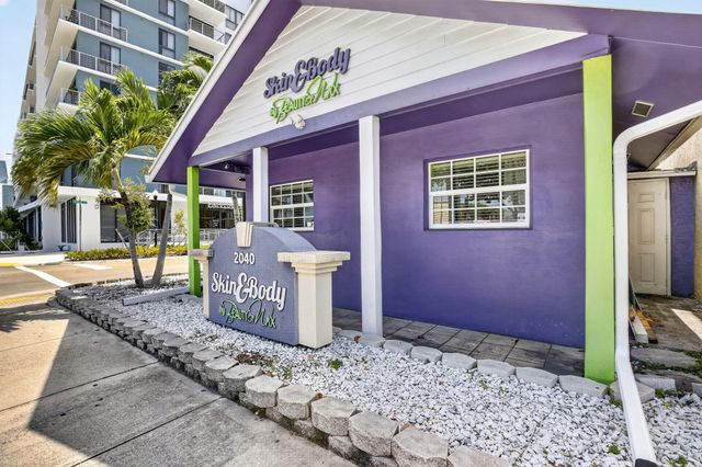 2040 Polk Street, Hollywood, FL 33020