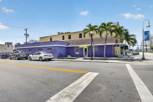 2040 Polk Street, Hollywood, FL 33020