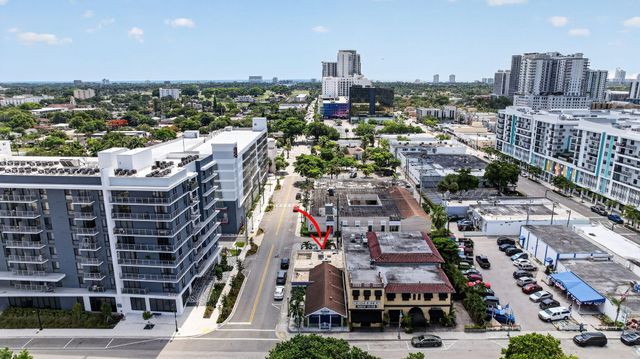 2040 Polk Street, Hollywood, FL 33020