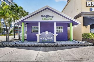 2040 Polk Street, Hollywood, FL 33020