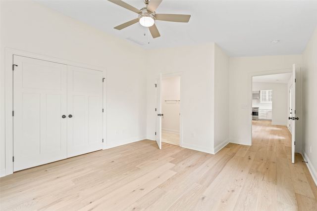1805 S 8th Avenue E, Newton, IA 50208