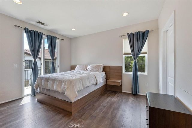 16702 Nicklaus 83, Sylmar, CA 91342