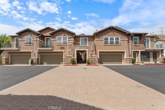 16702 Nicklaus 83, Sylmar, CA 91342