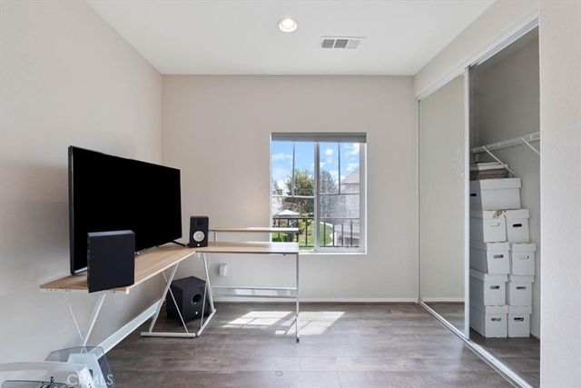 16702 Nicklaus 83, Sylmar, CA 91342
