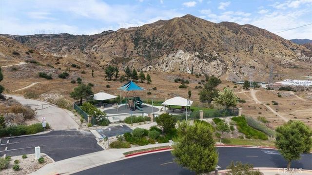 16702 Nicklaus 83, Sylmar, CA 91342