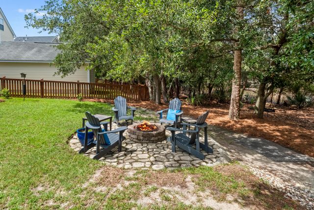 1880 Hubbell Drive, Mount Pleasant, SC 29466