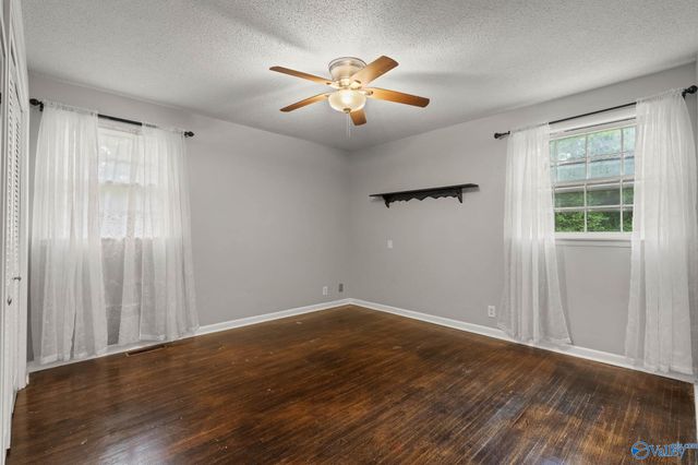 6219 Belgrade Drive NW, Huntsville, AL 35810