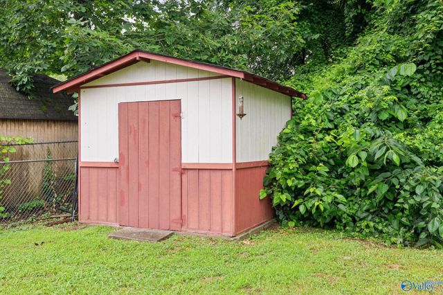 6219 Belgrade Drive NW, Huntsville, AL 35810