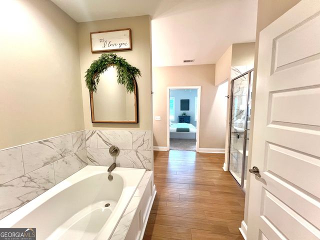 470 Nandina Court, Warner Robins, GA 31088