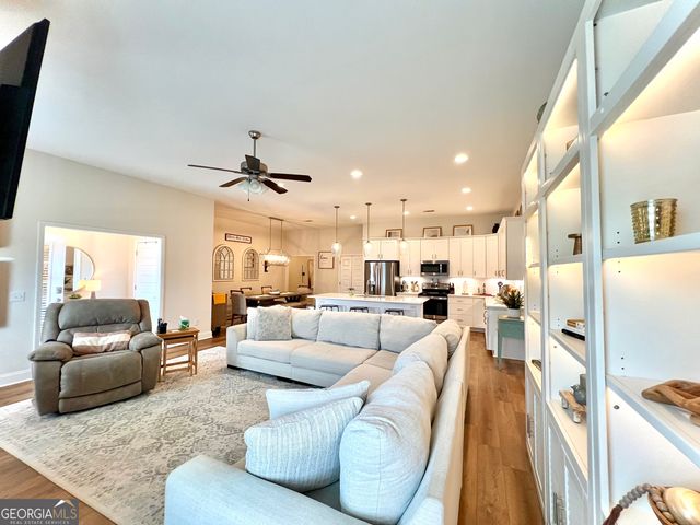 470 Nandina Court, Warner Robins, GA 31088