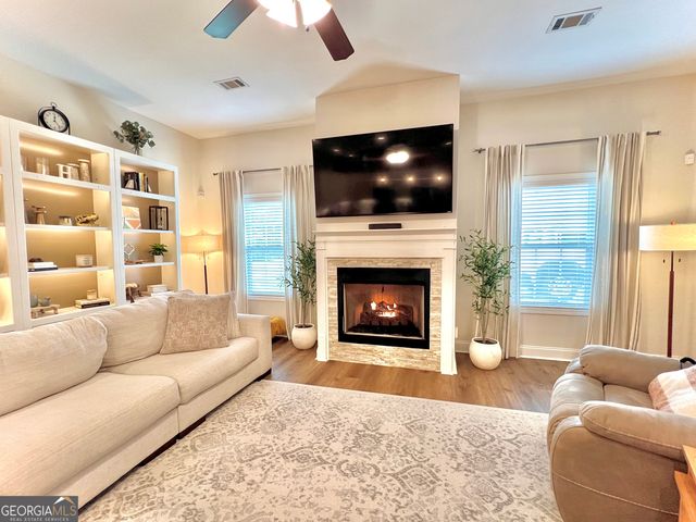470 Nandina Court, Warner Robins, GA 31088
