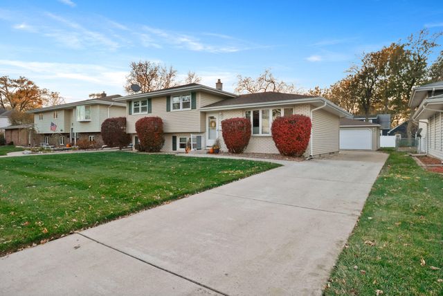 8036 Beech Avenue, Munster, IN 46321