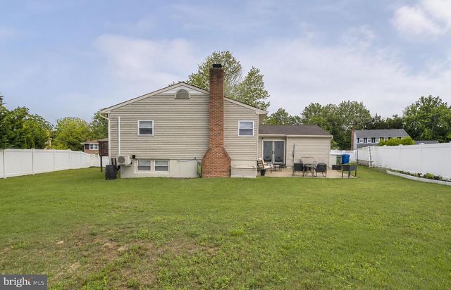 32 BRYANT RD, Turnersville, NJ 08012