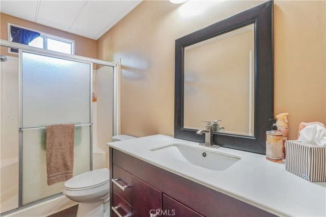 23777 Mulholland Hwy SPC 60, Calabasas, CA 91302