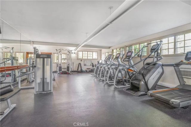 23777 Mulholland Hwy SPC 60, Calabasas, CA 91302