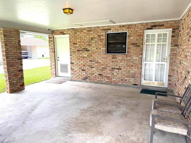 9181 W Darryl Pkwy, Baton Rouge, LA 70815