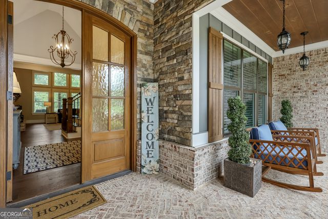 204 Tuxedo Circle, Forsyth, GA 31029