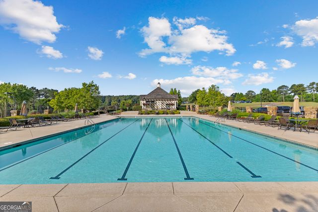 204 Tuxedo Circle, Forsyth, GA 31029