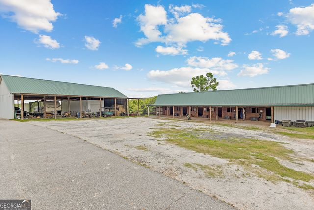204 Tuxedo Circle, Forsyth, GA 31029