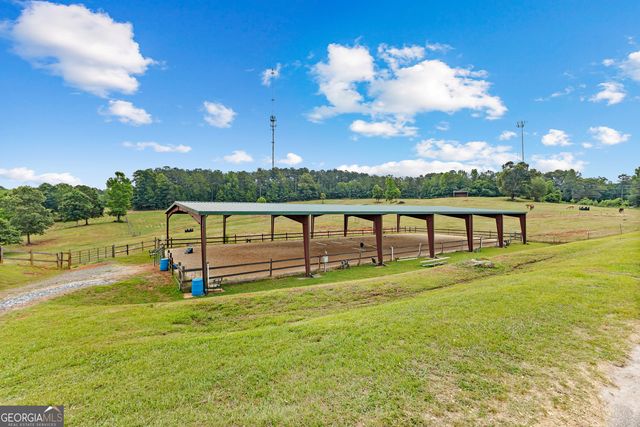 204 Tuxedo Circle, Forsyth, GA 31029