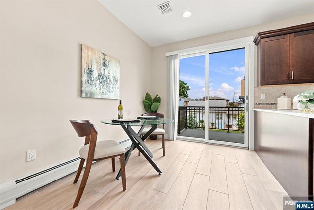 227 Lafayette Avenue B, Cliffside Park, NJ 07010