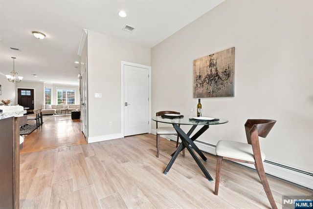 227 Lafayette Avenue B, Cliffside Park, NJ 07010