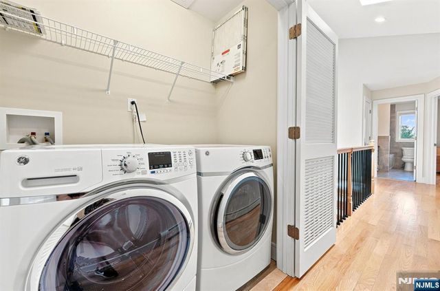 227 Lafayette Avenue B, Cliffside Park, NJ 07010