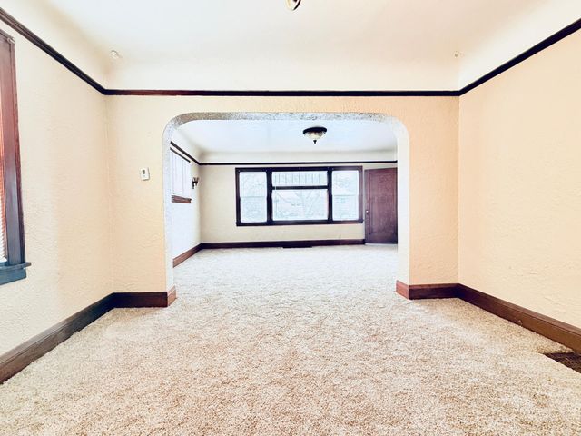 3800 N 6th Street, Minneapolis, MN 55412