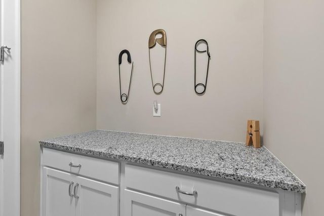 6743 Winding Canyon Road, Flowery Branch, GA 30542