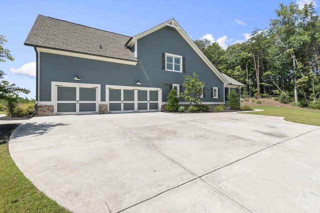 6743 Winding Canyon Road, Flowery Branch, GA 30542