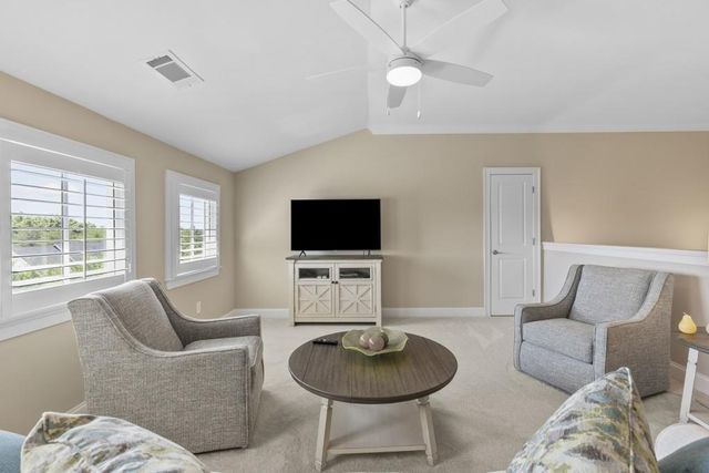 6743 Winding Canyon Road, Flowery Branch, GA 30542