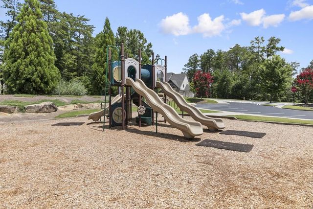 6743 Winding Canyon Road, Flowery Branch, GA 30542