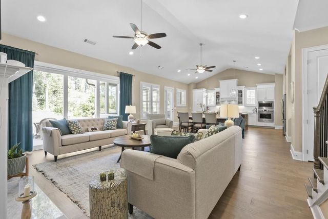 6743 Winding Canyon Road, Flowery Branch, GA 30542