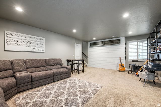 4953 W LAKE TERRACE AVE, South Jordan, UT 84009