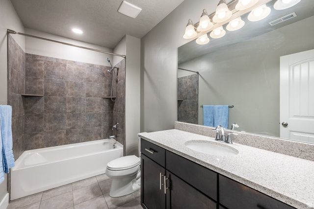 4953 W LAKE TERRACE AVE, South Jordan, UT 84009