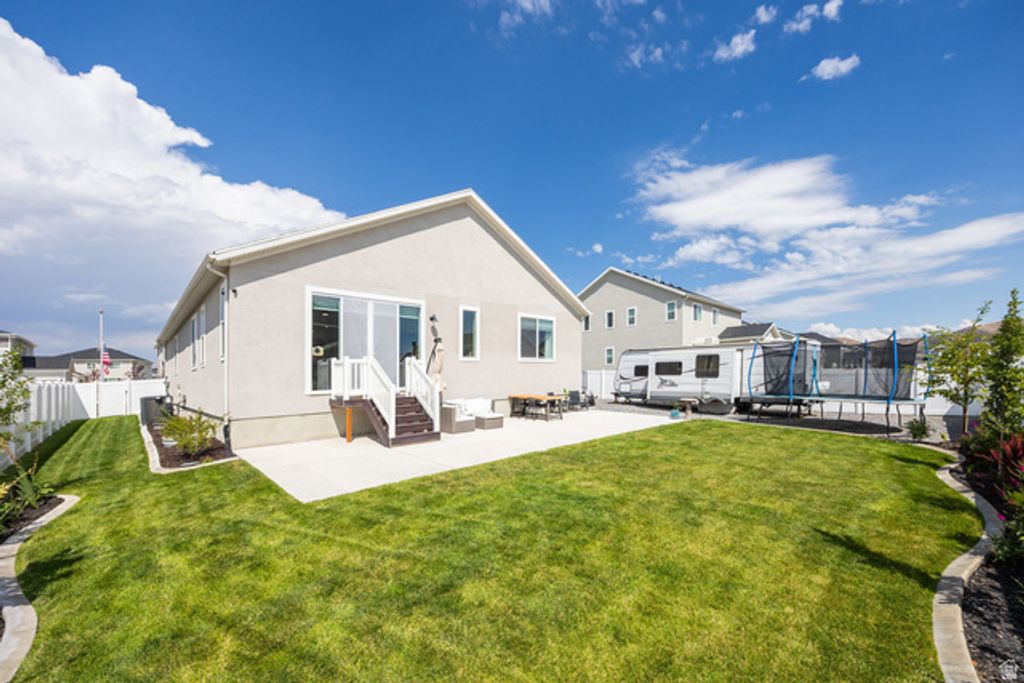 Image 23 of property listing at 1074 E BLAZING SUN DR. #326, Eagle Mountain, UT 84005