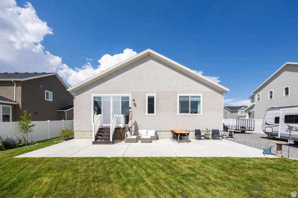 Image 24 of property listing at 1074 E BLAZING SUN DR. #326, Eagle Mountain, UT 84005