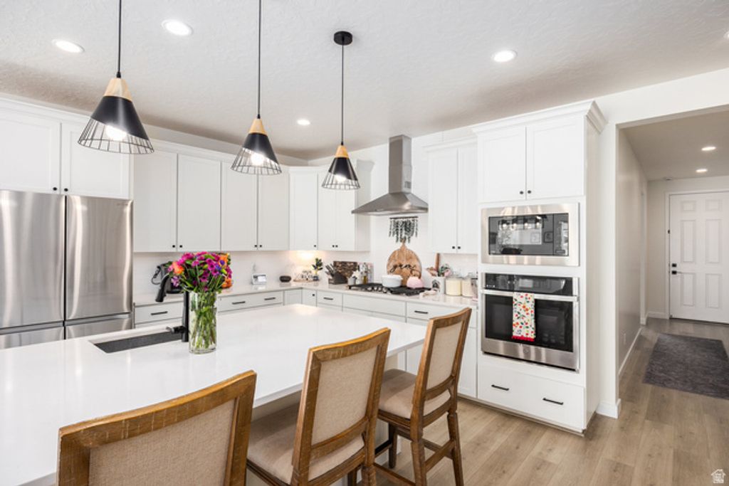 Image 8 of property listing at 1074 E BLAZING SUN DR. #326, Eagle Mountain, UT 84005