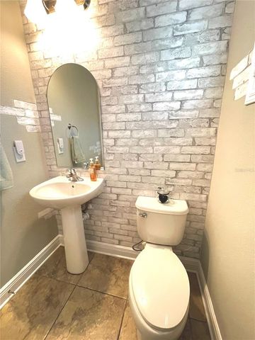 2602 W NASSAU STREET, Tampa, FL 33607