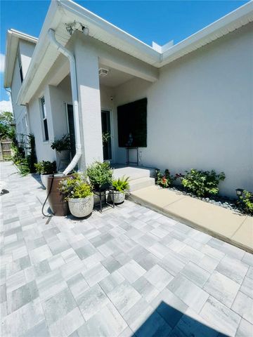 2602 W NASSAU STREET, Tampa, FL 33607