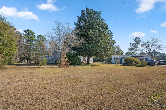 114 Lakewood Drive, Moncks Corner, SC 29461