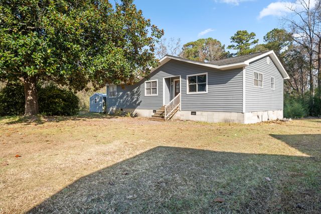 114 Lakewood Drive, Moncks Corner, SC 29461