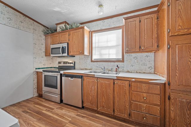 114 Lakewood Drive, Moncks Corner, SC 29461