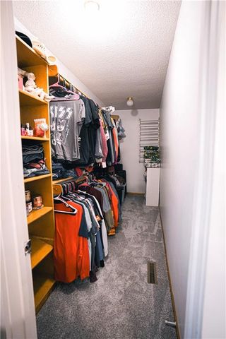 1604 SE 11th st Street, Lee's Summit, MO 64081