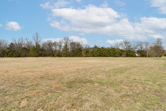 1404 Unionville Deason Rd, Shelbyville, TN 37160