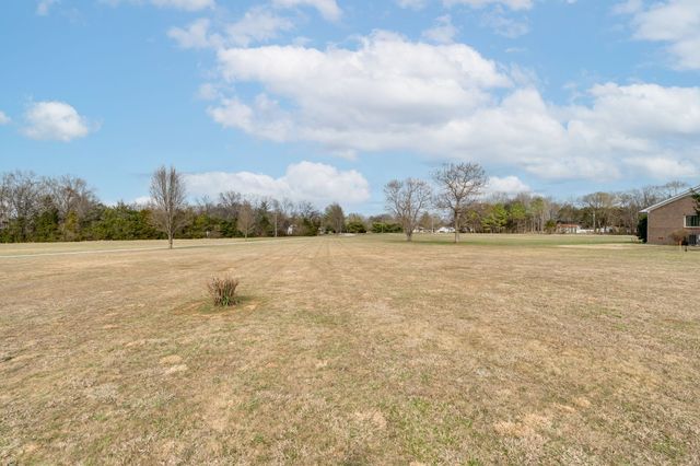 1404 Unionville Deason Rd, Shelbyville, TN 37160